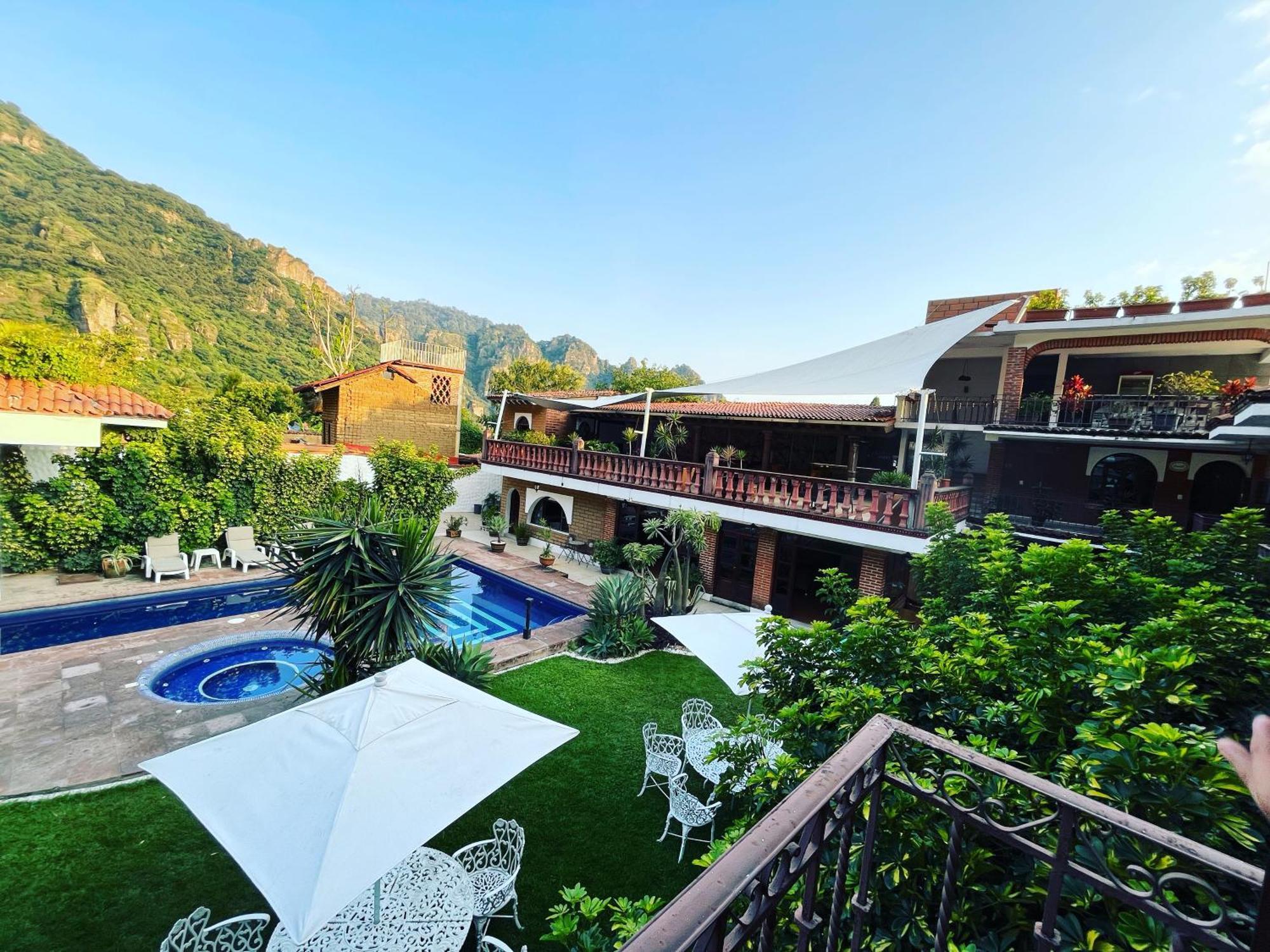 Hotel Hacienda Ventana Del Cielo 테포츨란 외부 사진